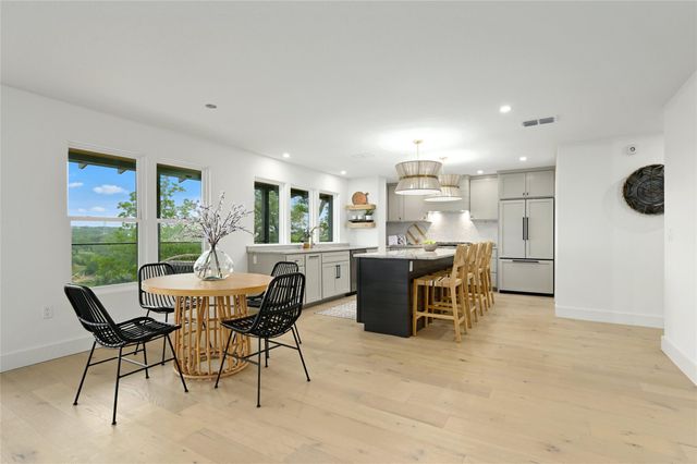 2512 S Pace Bend, Spicewood, TX 78669
