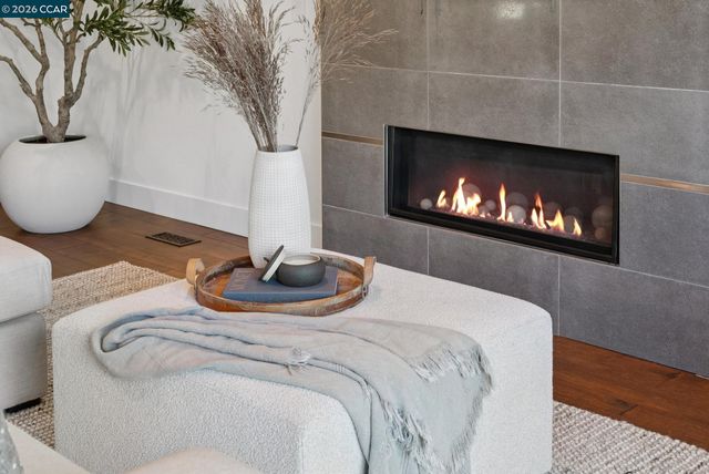 621 Birchwood Ct, Danville, CA 94506