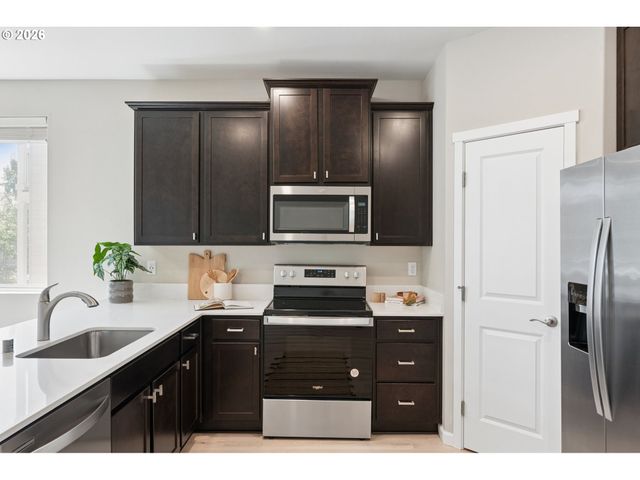 7104 Ne 155TH Pl, Vancouver, WA 98682