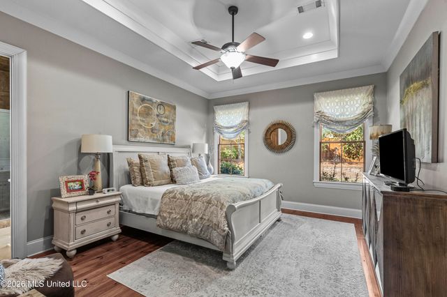 124 Lake Village Drive, Madison, MS 39110