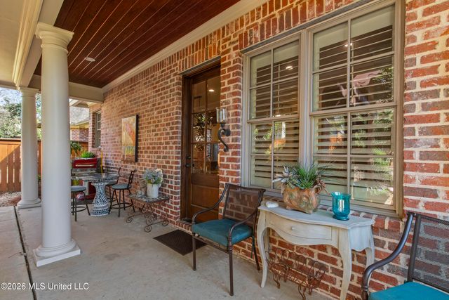 124 Lake Village Drive, Madison, MS 39110