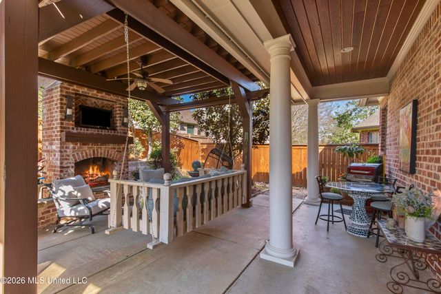 124 Lake Village Drive, Madison, MS 39110