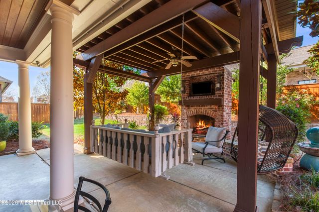 124 Lake Village Drive, Madison, MS 39110