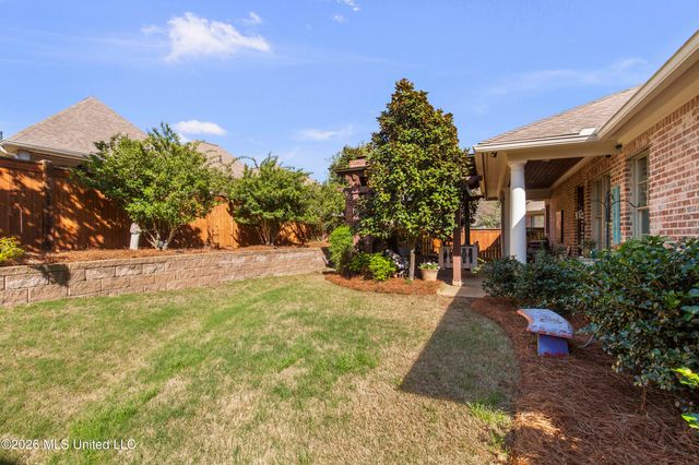 124 Lake Village Drive, Madison, MS 39110