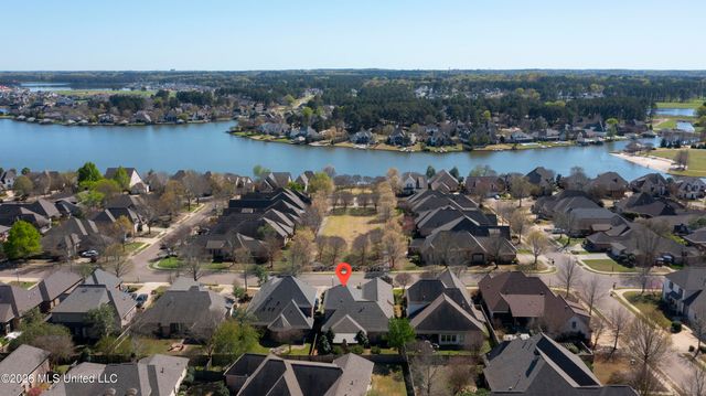 124 Lake Village Drive, Madison, MS 39110