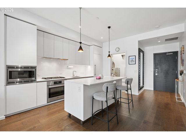 1150 Nw QUIMBY St 322, Portland, OR 97209
