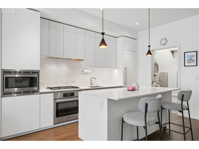 1150 Nw QUIMBY St 322, Portland, OR 97209