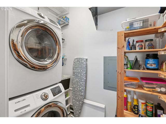 1150 Nw QUIMBY St 322, Portland, OR 97209
