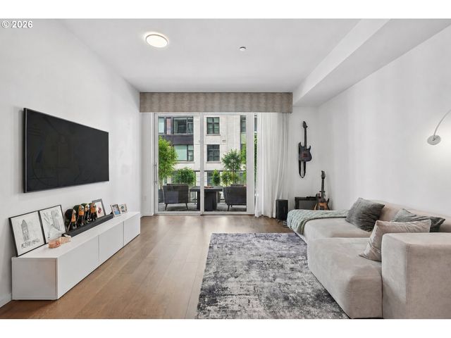 1150 Nw QUIMBY St 322, Portland, OR 97209