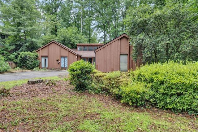 4583 Cedar Park Drive, Stone Mountain, GA 30083