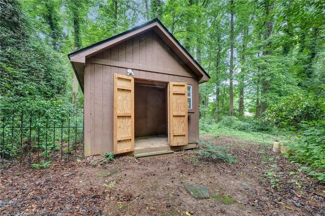 4583 Cedar Park Drive, Stone Mountain, GA 30083