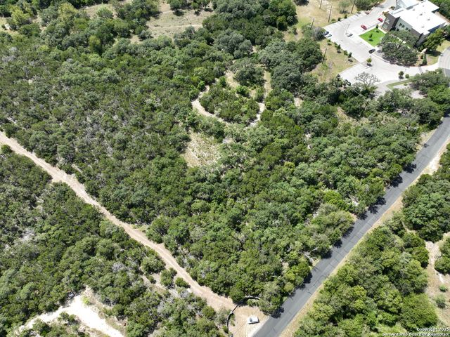 9852 Marnoch Rd, Helotes, TX 78023