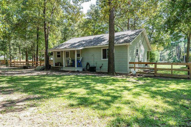 230 Debra Dr, Bullard, TX 75757