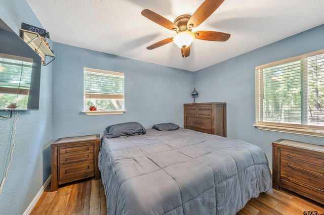 230 Debra Dr, Bullard, TX 75757