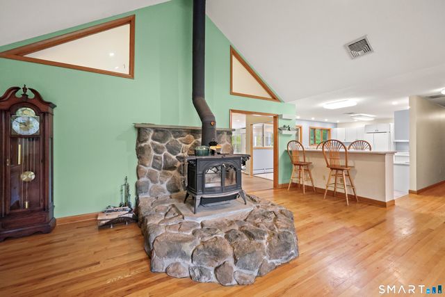96 Spak Road, Willington, CT 06279