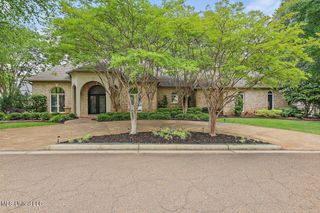 550 Heatherstone Court, Ridgeland, MS 39157