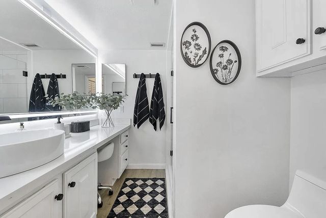 5722 Coral Lake Drive 210, Margate, FL 33063