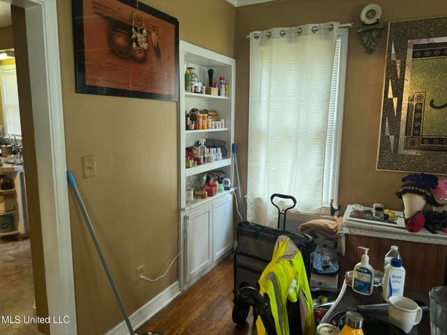 3923 Azalea Drive, Jackson, MS 39206