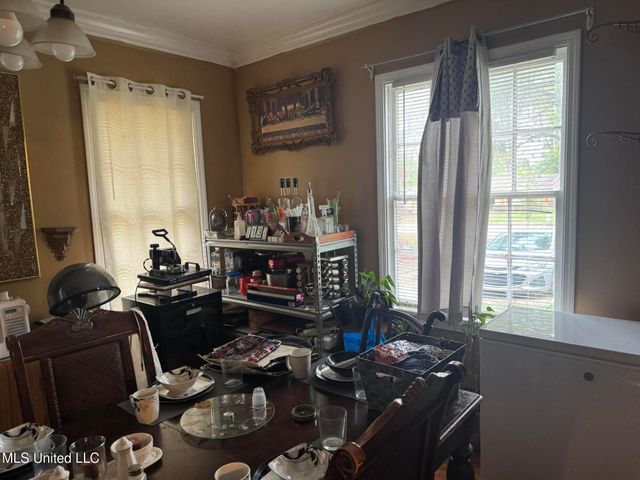 3923 Azalea Drive, Jackson, MS 39206