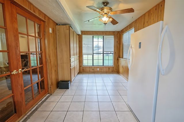 111 Songwood Drive, Weatherford, TX 76087
