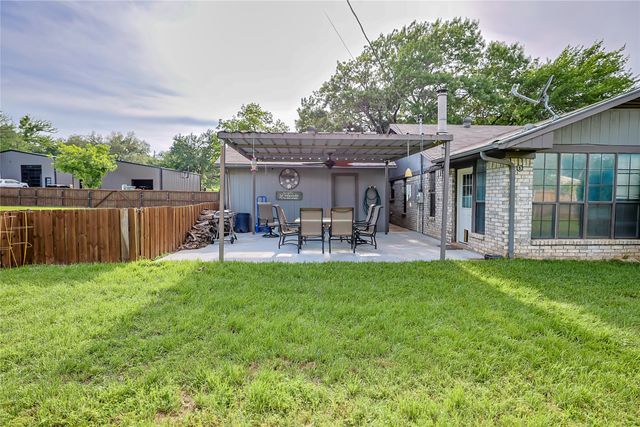 111 Songwood Drive, Weatherford, TX 76087