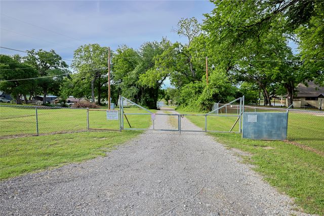 111 Songwood Drive, Weatherford, TX 76087