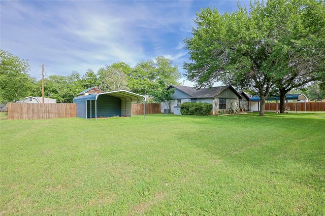 111 Songwood Drive, Weatherford, TX 76087