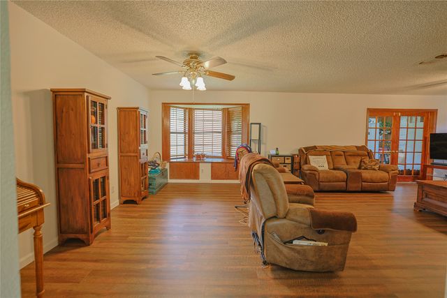 111 Songwood Drive, Weatherford, TX 76087