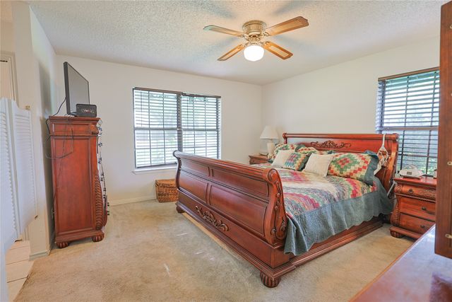111 Songwood Drive, Weatherford, TX 76087