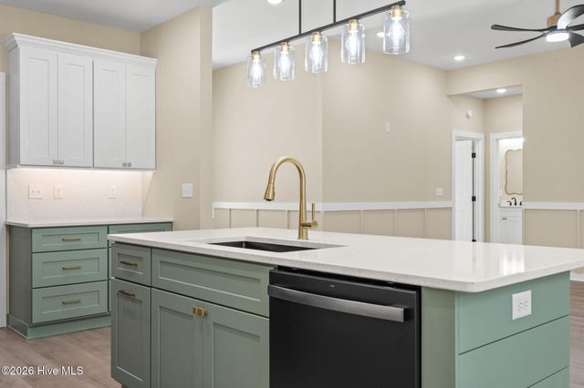 798 Mallard Court SE, Bolivia, NC 28422