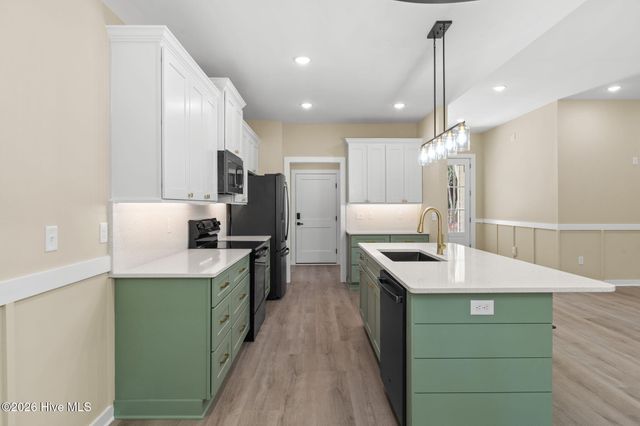 798 Mallard Court SE, Bolivia, NC 28422