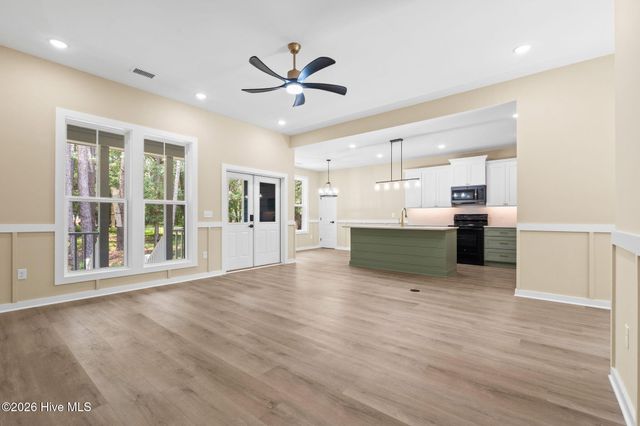 798 Mallard Court SE, Bolivia, NC 28422