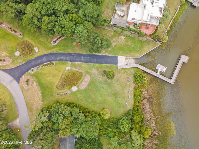 798 Mallard Court SE, Bolivia, NC 28422