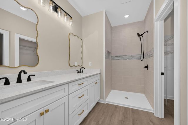 798 Mallard Court SE, Bolivia, NC 28422