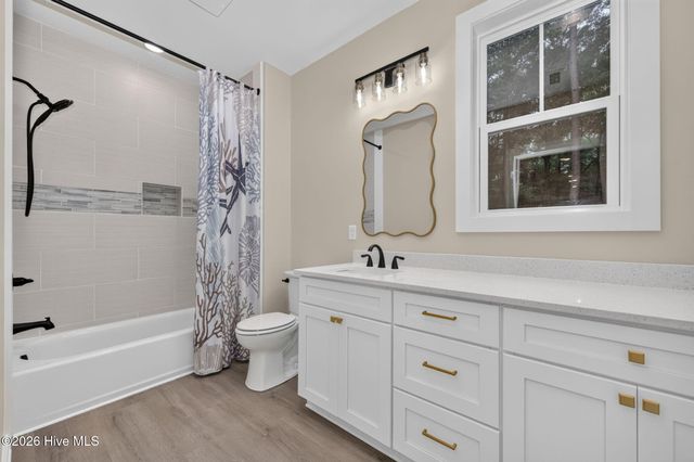 798 Mallard Court SE, Bolivia, NC 28422