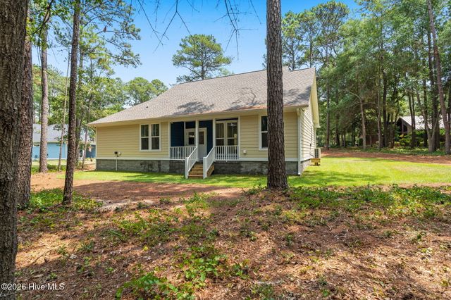 798 Mallard Court SE, Bolivia, NC 28422