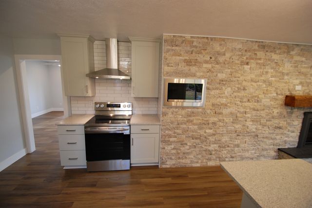 2301 Birchcrest Drive, West Branch Twp, MI 48661