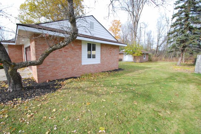2301 Birchcrest Drive, West Branch Twp, MI 48661