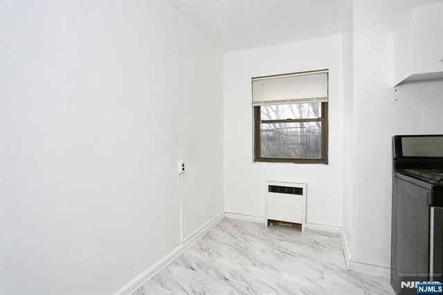 3021 Edwin Avenue 5F, Fort Lee, NJ 07024