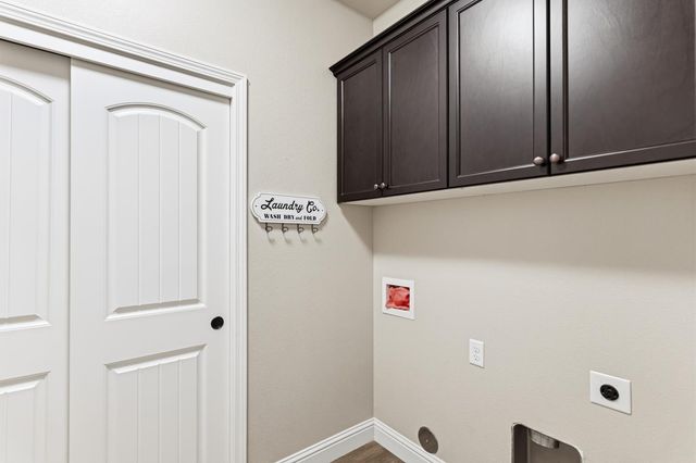 2208 Mesa, Clovis, CA 93611
