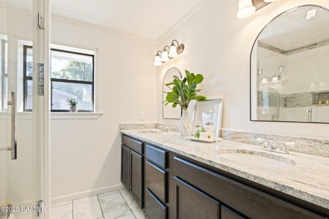 209 Hermitage Avenue, Lafayette, LA 70503