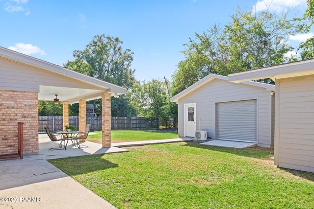 209 Hermitage Avenue, Lafayette, LA 70503