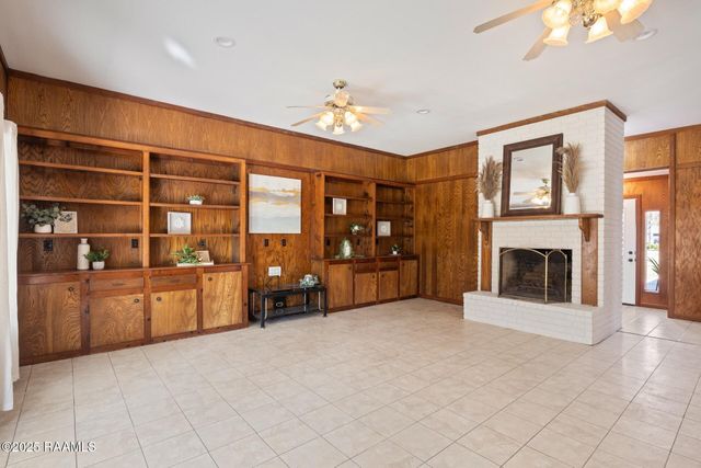 209 Hermitage Avenue, Lafayette, LA 70503