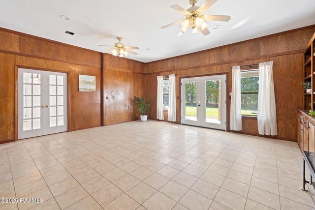 209 Hermitage Avenue, Lafayette, LA 70503