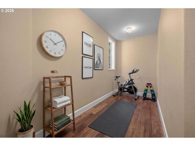 4965 MULHOLLAND Dr, Lake Oswego, OR 97035