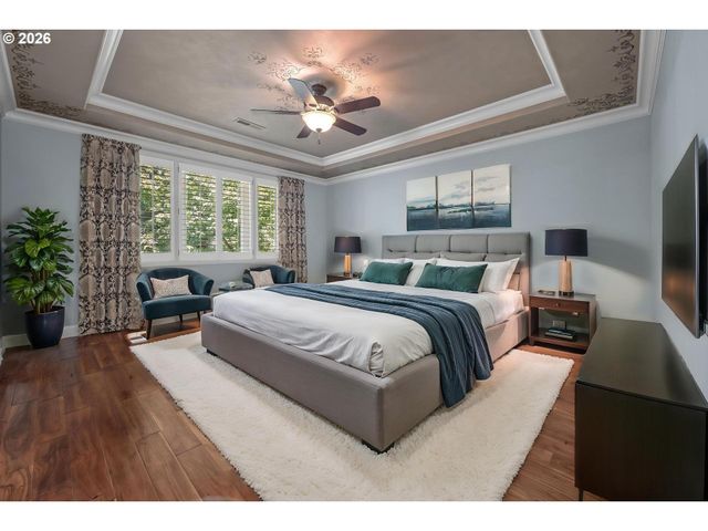4965 MULHOLLAND Dr, Lake Oswego, OR 97035