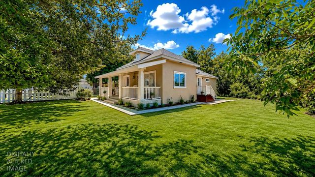 764 River Ave, Oakdale, CA 95361
