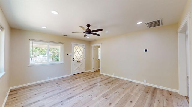 764 River Ave, Oakdale, CA 95361