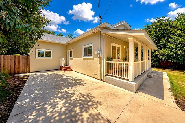 764 River Ave, Oakdale, CA 95361