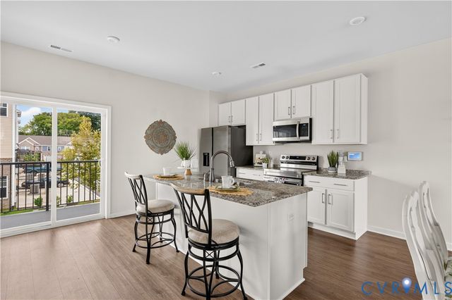 2125 Blossom Trail Ave, Henrico, VA 23223